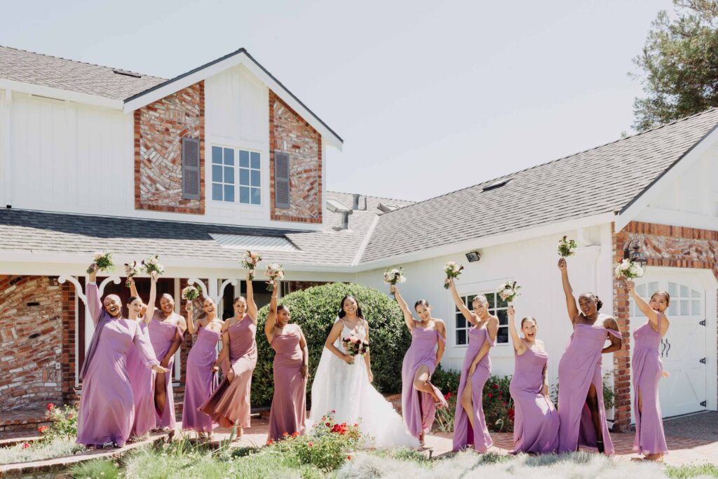 Bride and bridemaids wedding party portait at Lavanda at Leal Vineyards